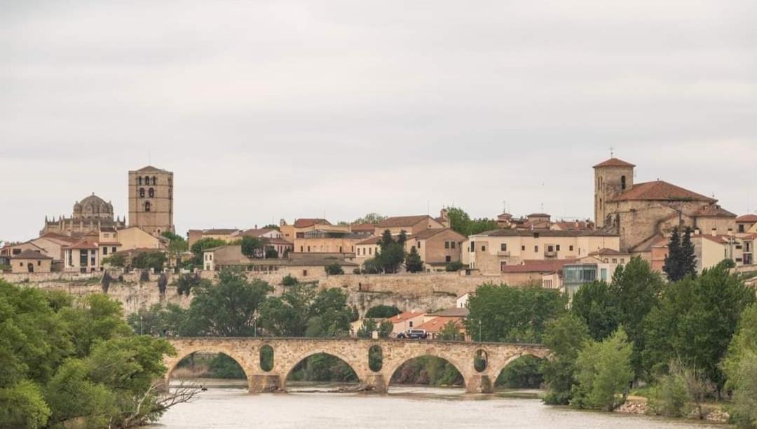 Апартаменты A Los Ojos Del Rio Duero Самора Экстерьер фото